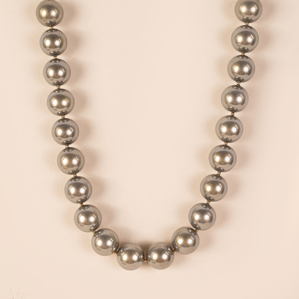 CHOKER NECKLACE WITH SHINY MIRROR PEARLS