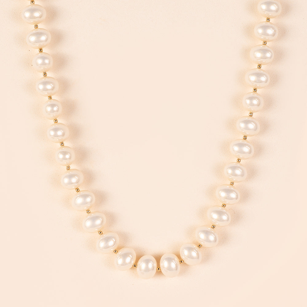 CHOKER NECKLACE WITH OVAL PEARLS