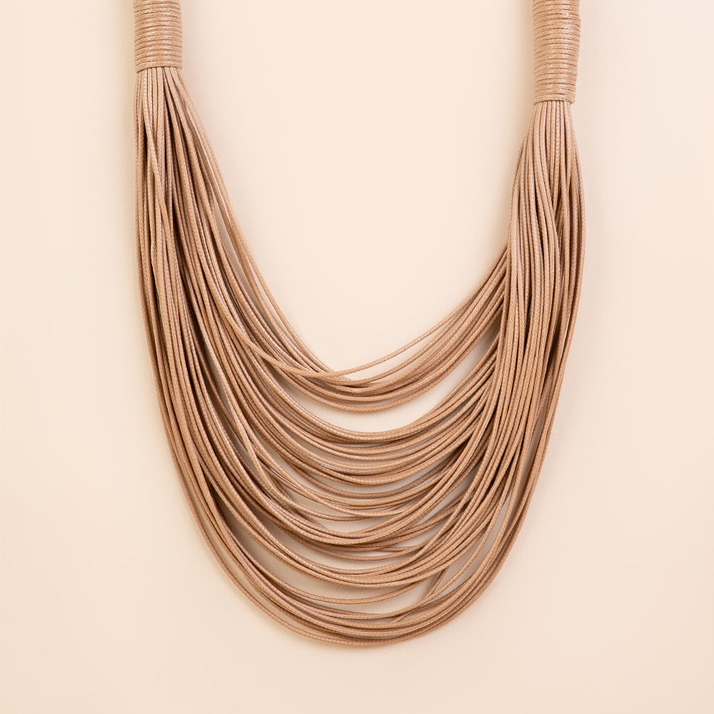 COLLANA MULTIFILO CON FILI IN TESSUTO LUCIDI