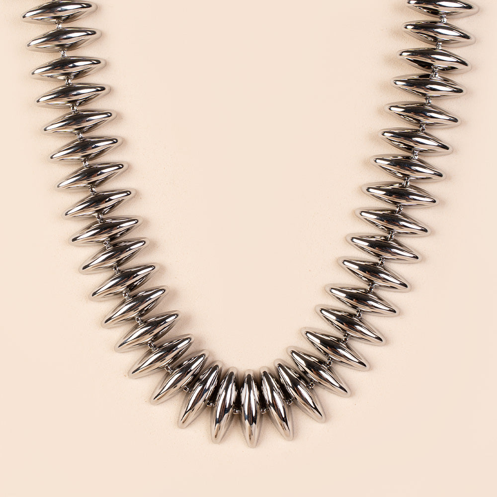 COLLANA GIROCOLLO CON CHICCHI DI RISO