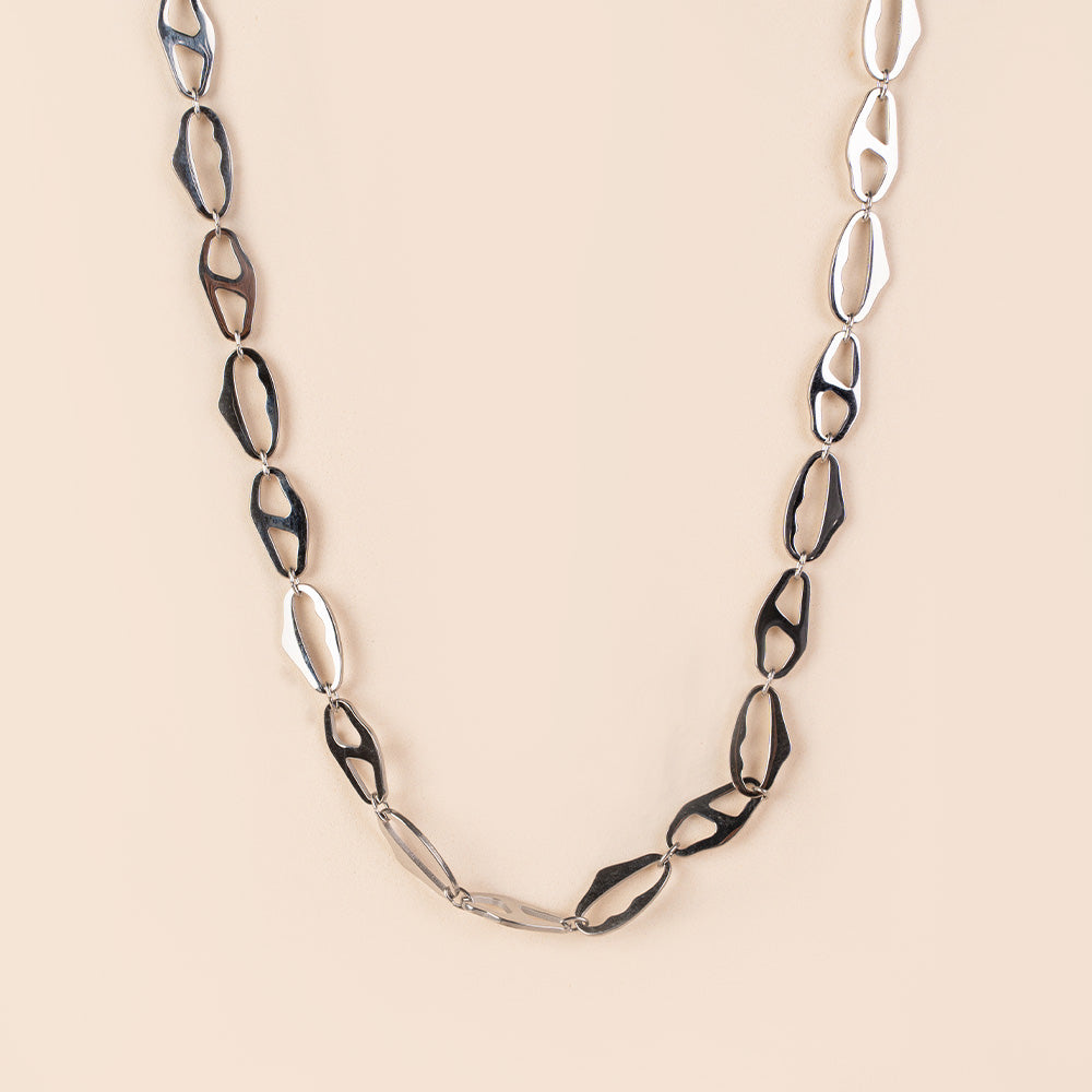 COLLANA A GIROCOLLO CON MAGLIE IRREGOLARI