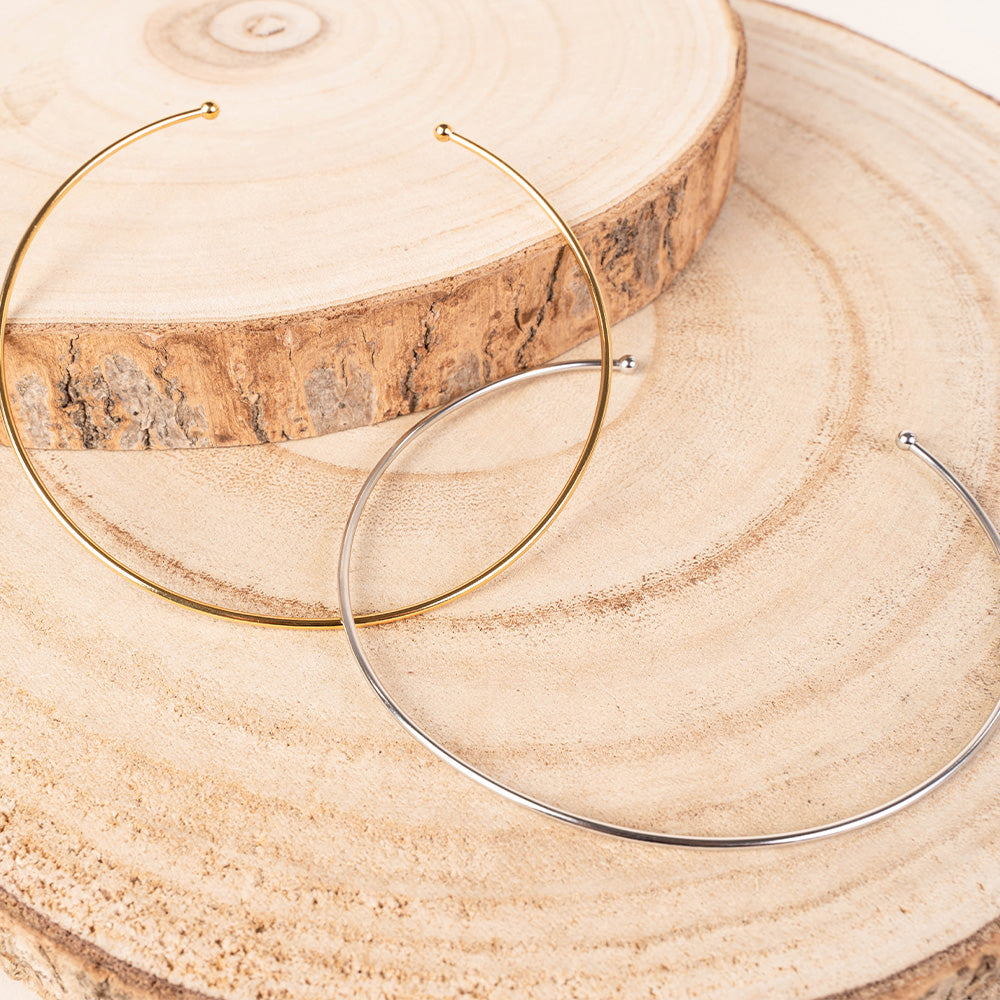 COLLANA RIGIDA MODELLABILE CON PALLINE ALLE ESTREMITA'