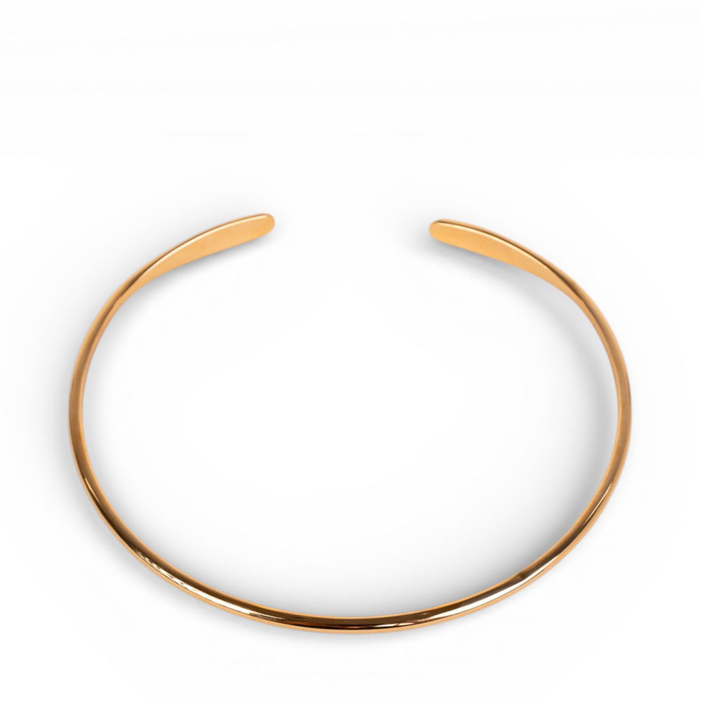 COLLANA RIGIDA CON APERTURA FRONTALE