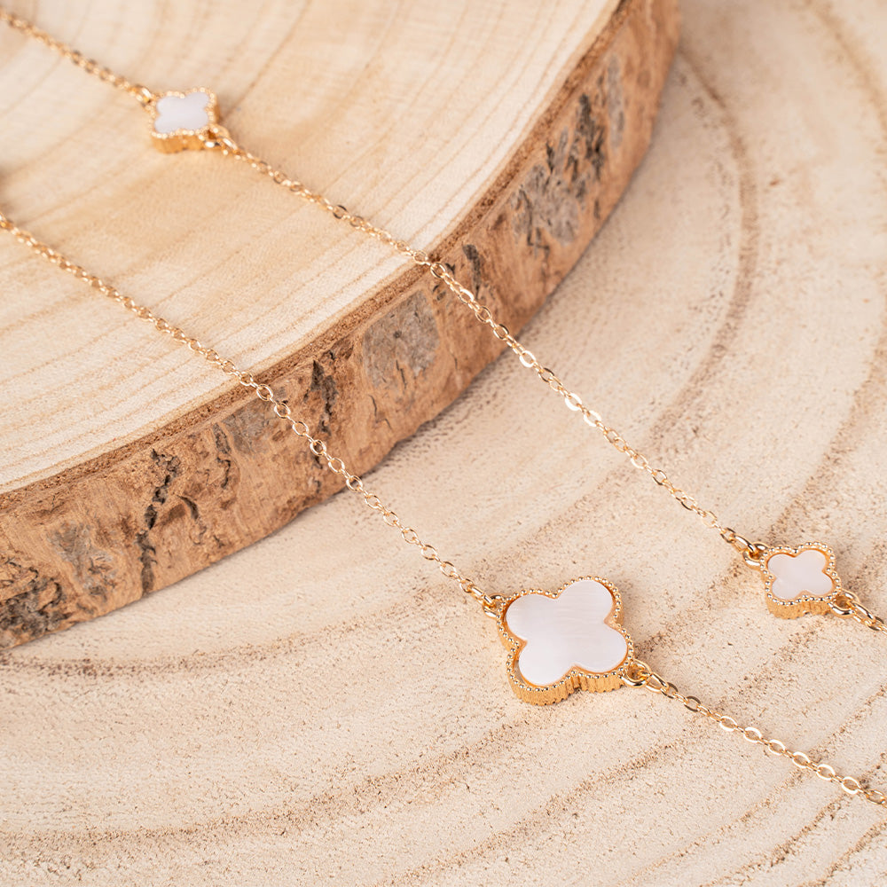 COLLANA LUNGA REGOLABILE CON QUADRIFOGLI DI DIVERSA GRANDEZZA