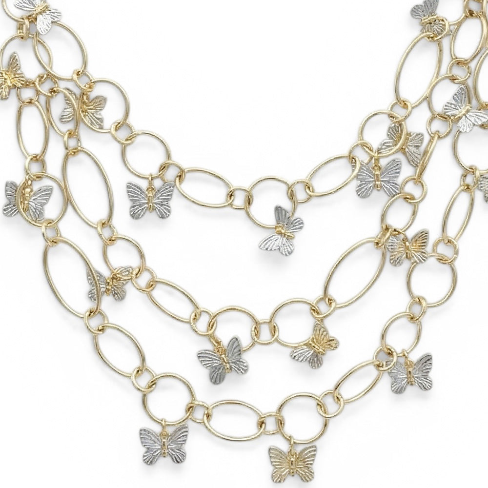 COLLANA LUNGA CON TRE FILE PENDENTI E FARFATTE INTAGLIATE