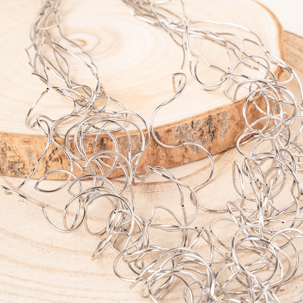 LONG WAVY MULTI-STREAM NECKLACE