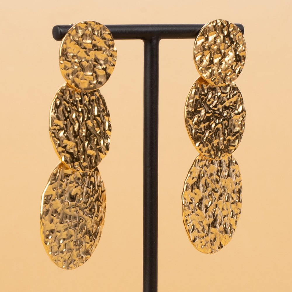 HAMMERED THREE DISC DANGLE EARRINGS