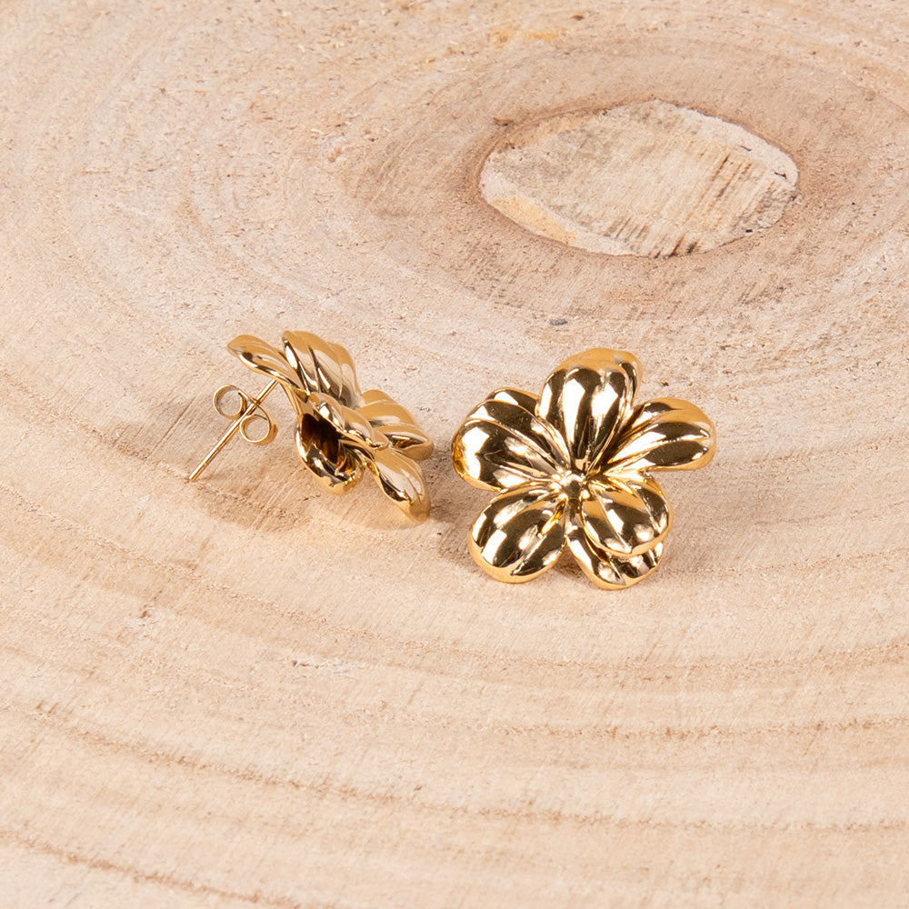 FLOWER SHAPE STUD EARRINGS