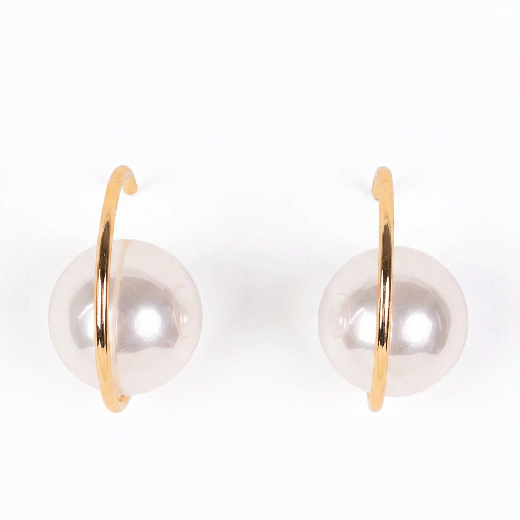SEMI CIRCLE PEARL DANGLING EARRINGS