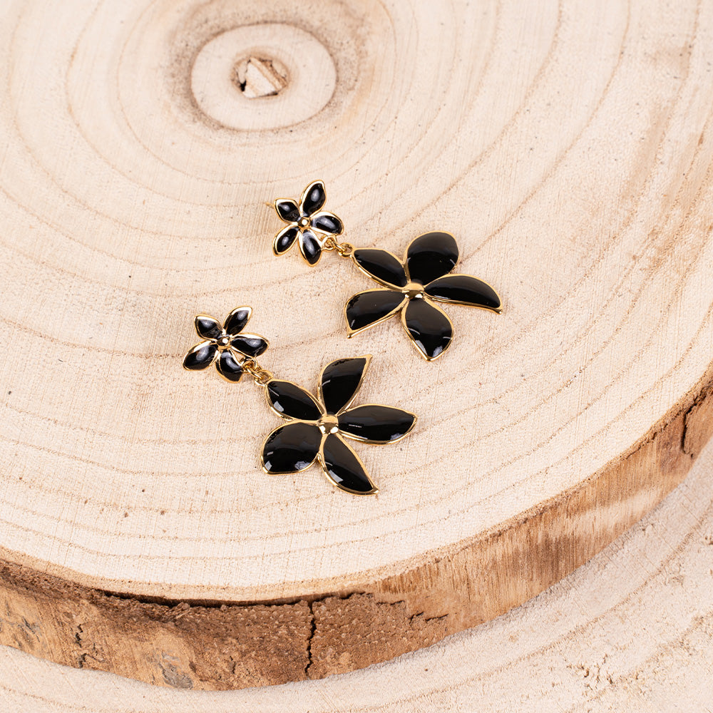 ORECCHINI PENDENTI CON FIORI TROPICALI COLORATI