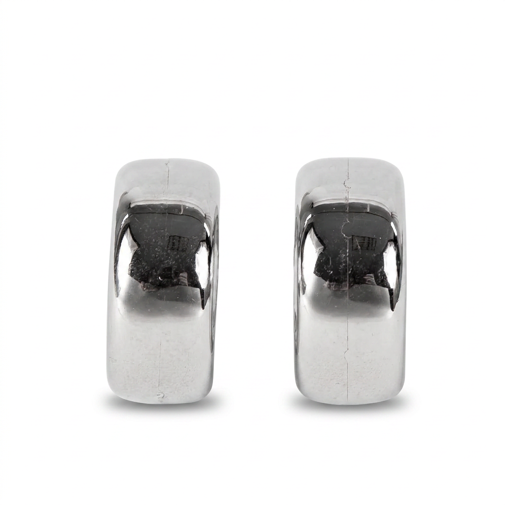 THICK HOOP EARRINGS WITH SCREW BACKING