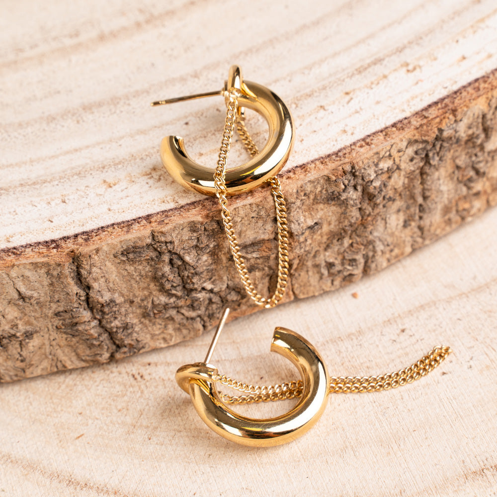 ORECCHINI A CERCHIO CON CATENELLA PENDENTE