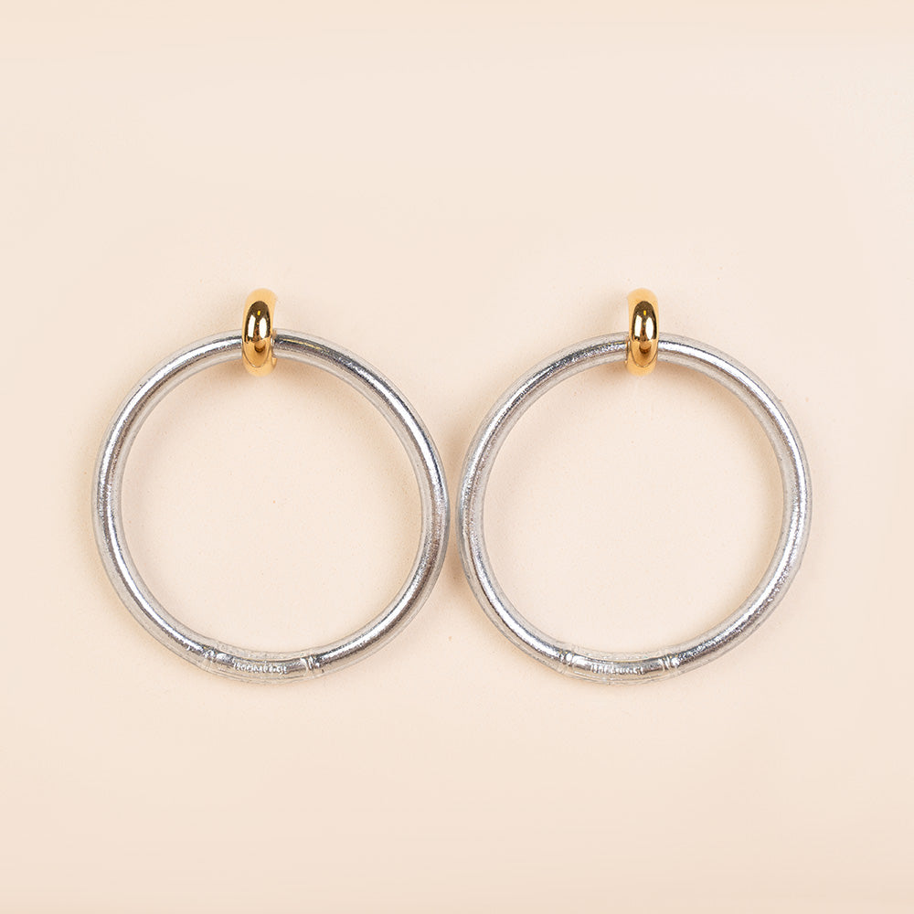 ORECCHINI CON ANELLO GRANDE IN GOMMA MORBIDA