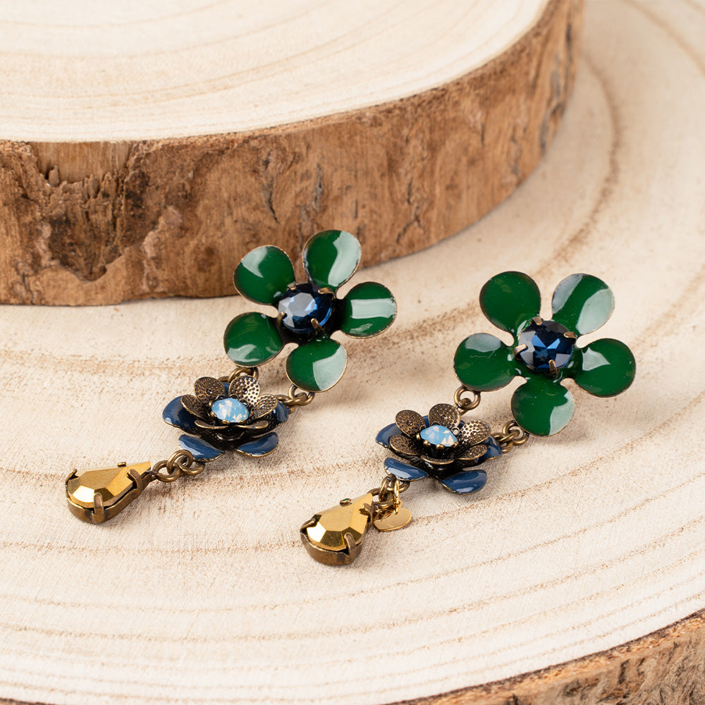 ORECCHINI PENDENTI CON FIORI E PIETRE