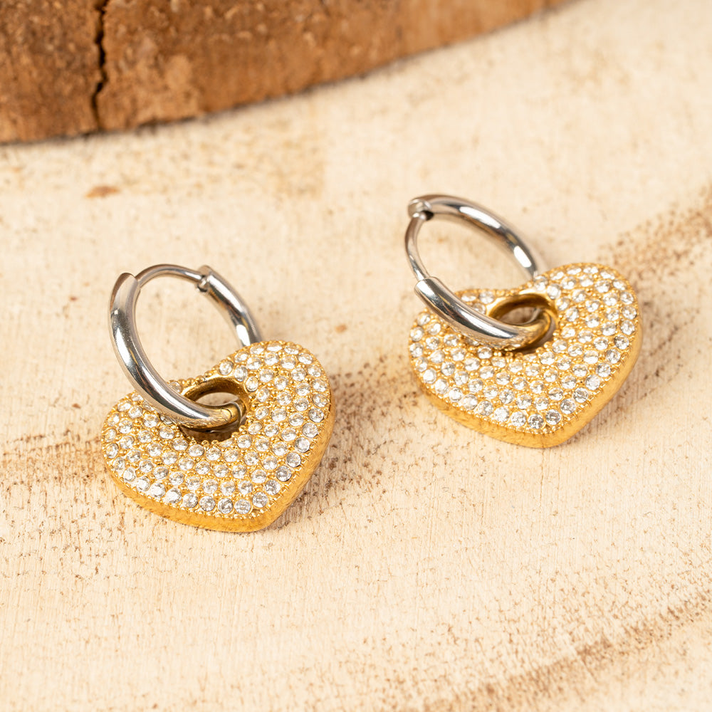 ORECCHINI PENDENTI A CERCHIETTO CON CUORE E STRASS