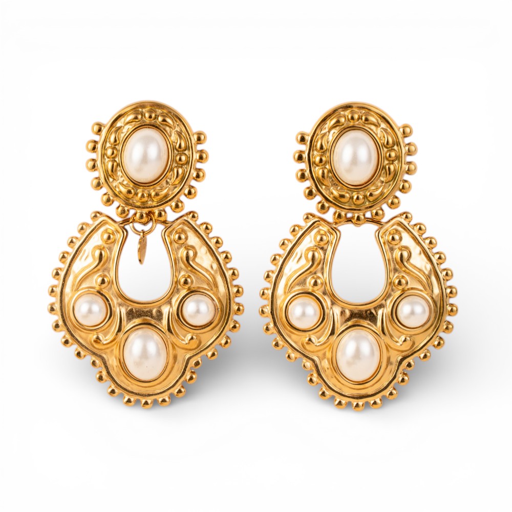 ORECCHINI PENDENTI CON PERLE E INSERTI LAVORATI