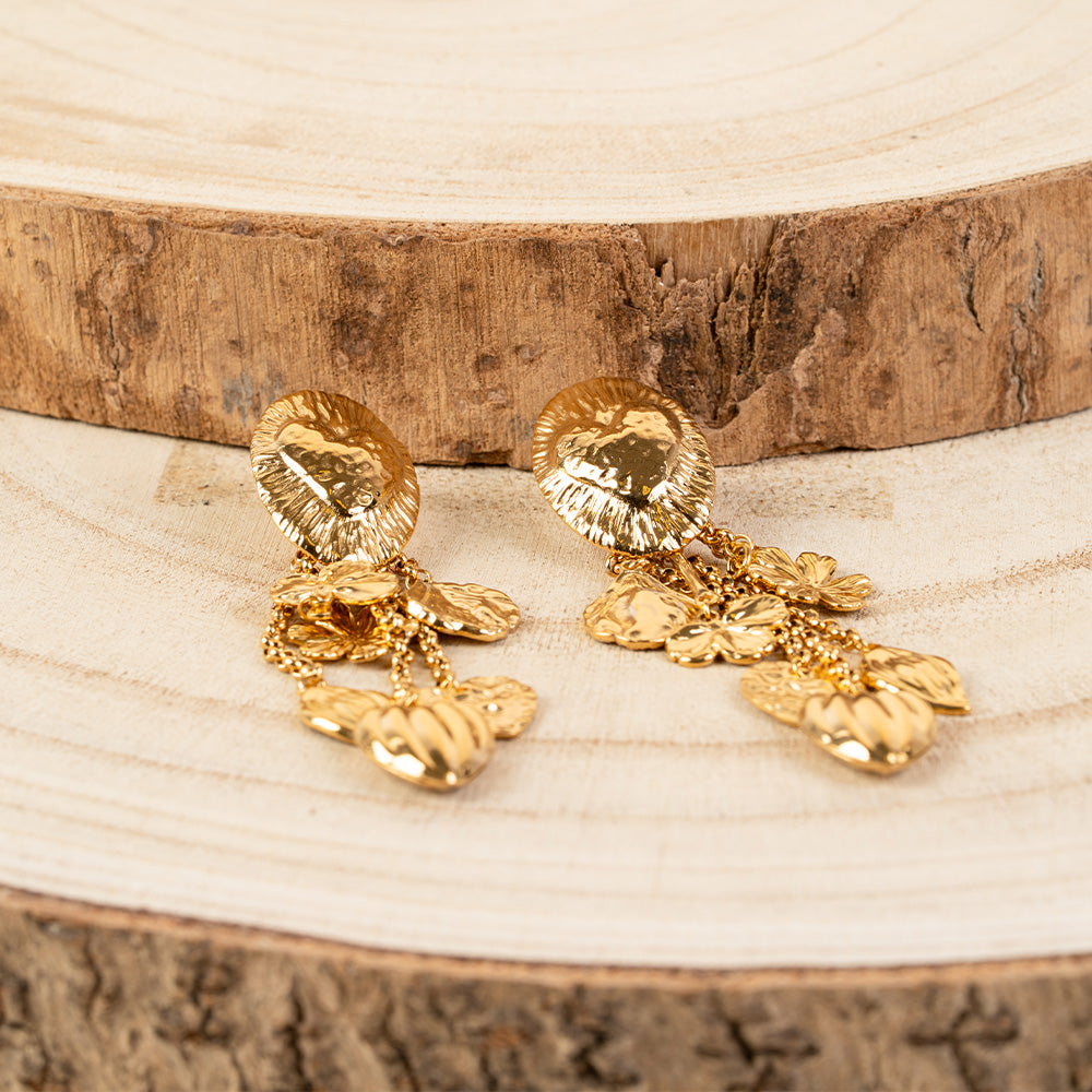 ORECCHINI PENDENTI CON CUORI FOGLIE E DISCHI