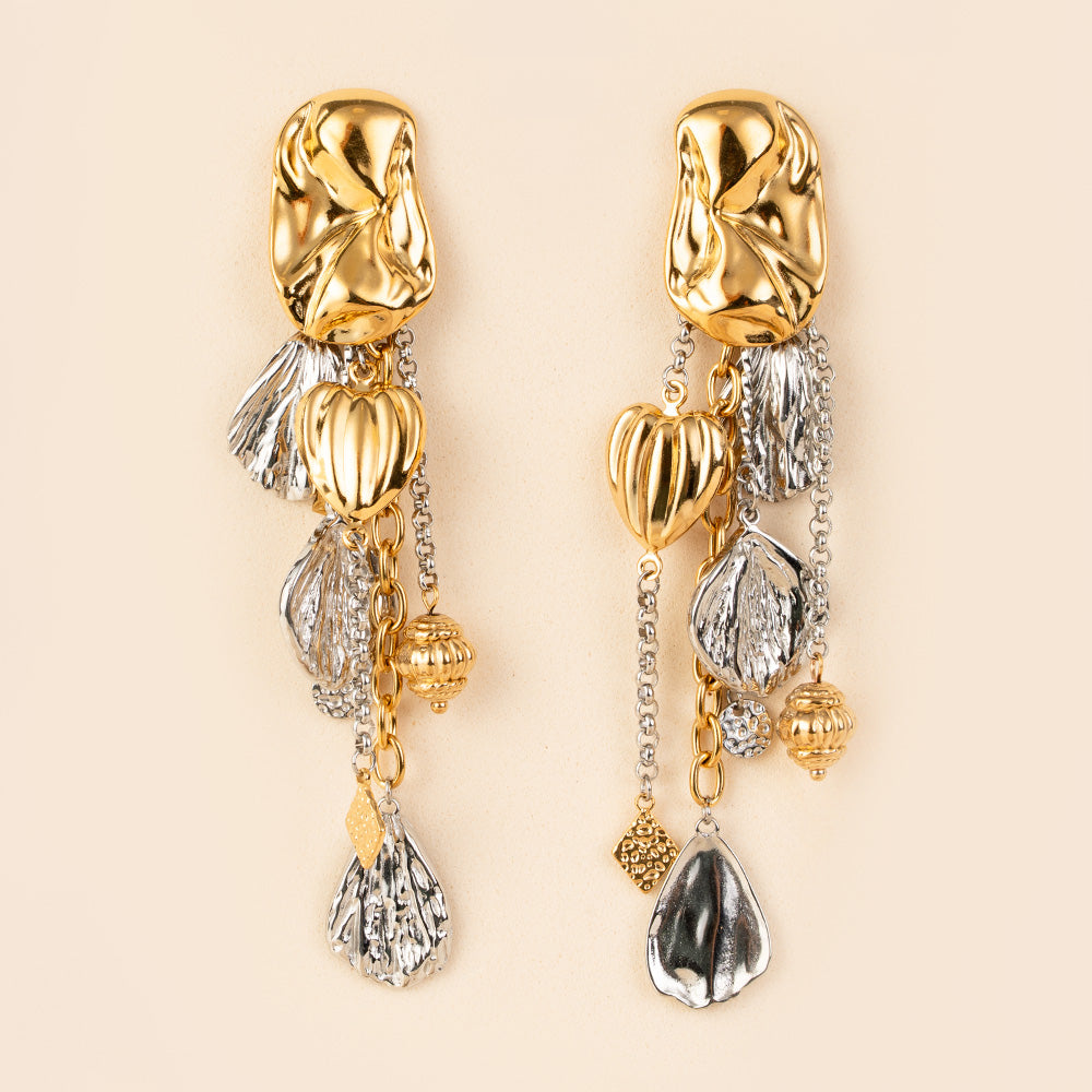 ORECCHINI PENDENTI CON FOGLIE E CUORI