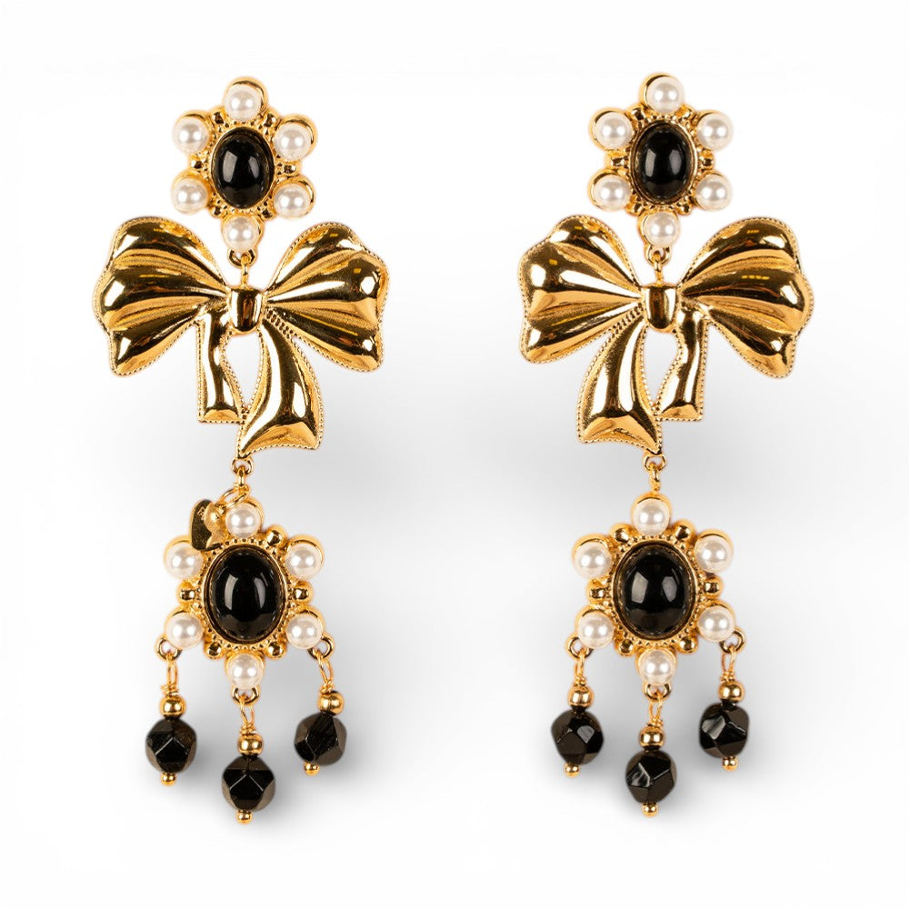 ORECCHINI PENDENTI CON FIOCCO E PIETRE