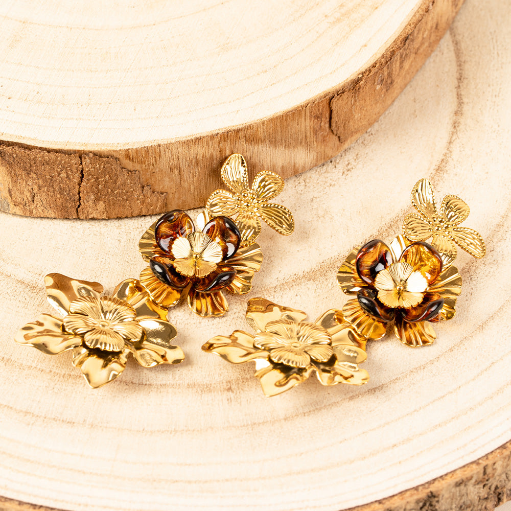 ORECCHINI PENDENTI CON FIORI