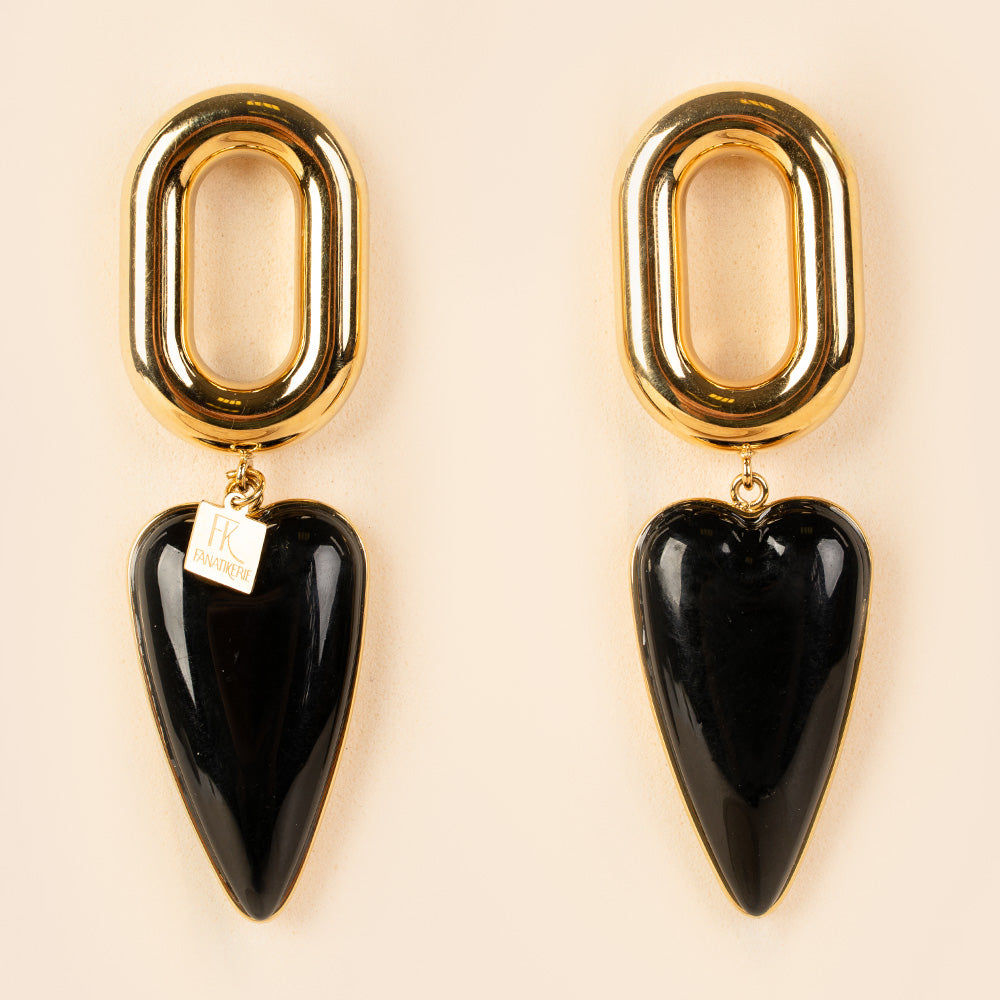 ORECCHINI PENDENTI CON CUORI ALLUNGATI SU ANELLO LISCIO