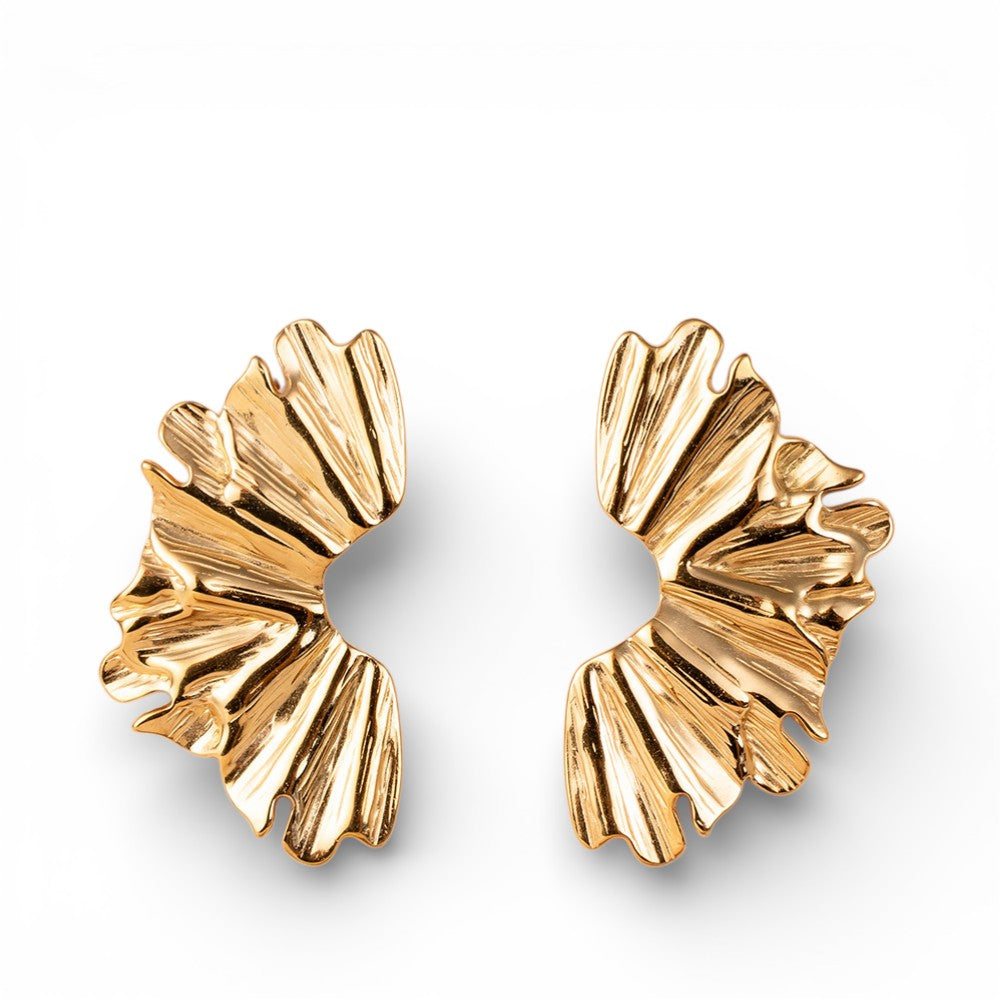 ORECCHINI PENDENTI CON PETALI A META'