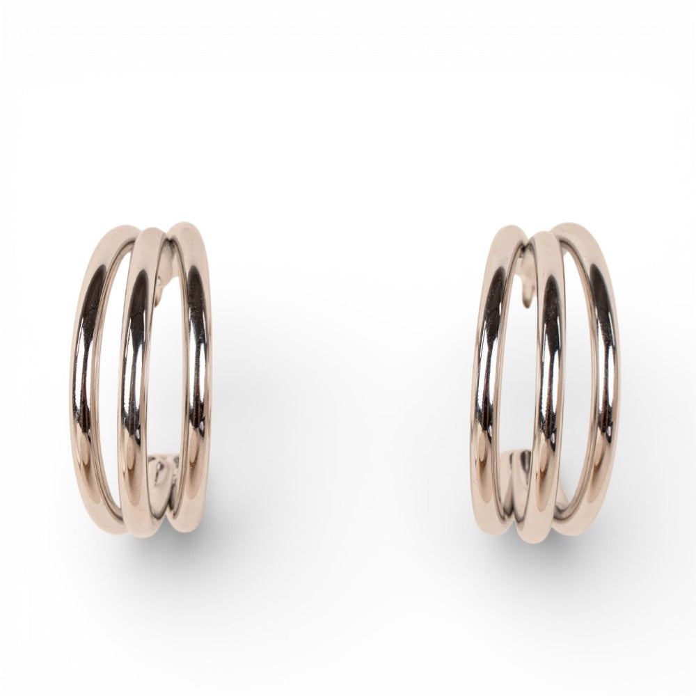 ORECCHINI A SEMICERCHIO CON TRE FASCE INTRECCIATE