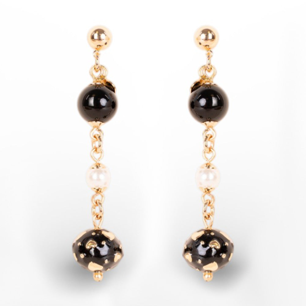 ORECCHINI PENDENTI CON SFERE CON CUORI