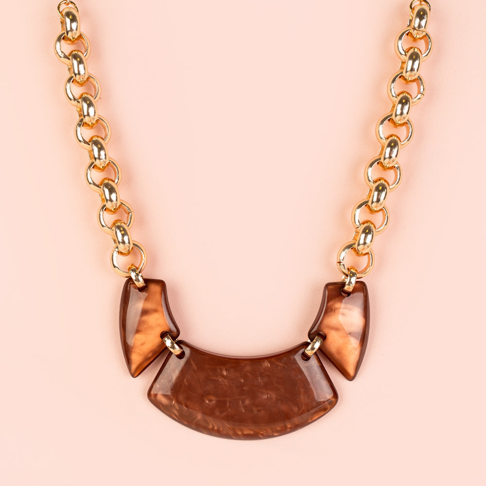 COLLANA A GIROCOLLO CON CATENA ARROTONDATA E PIASTRE IN RESINA