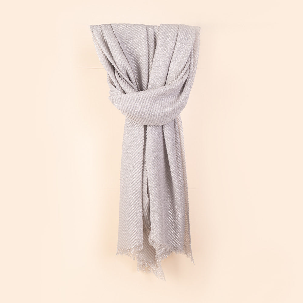 LIGHTWEIGHT SCARF WITH PLEATS AND MINI FRINGES