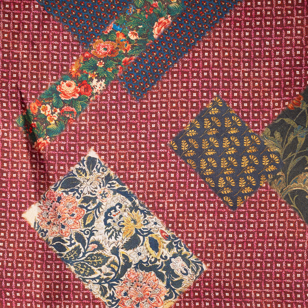 SCIARPA FOULARD DA COLLO IN SETA CON MICROFANTASIE SCURE