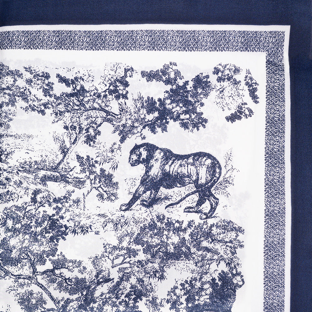 SCIARPA FOULARD QUADRATA CON BOSCO MONOCOLORE