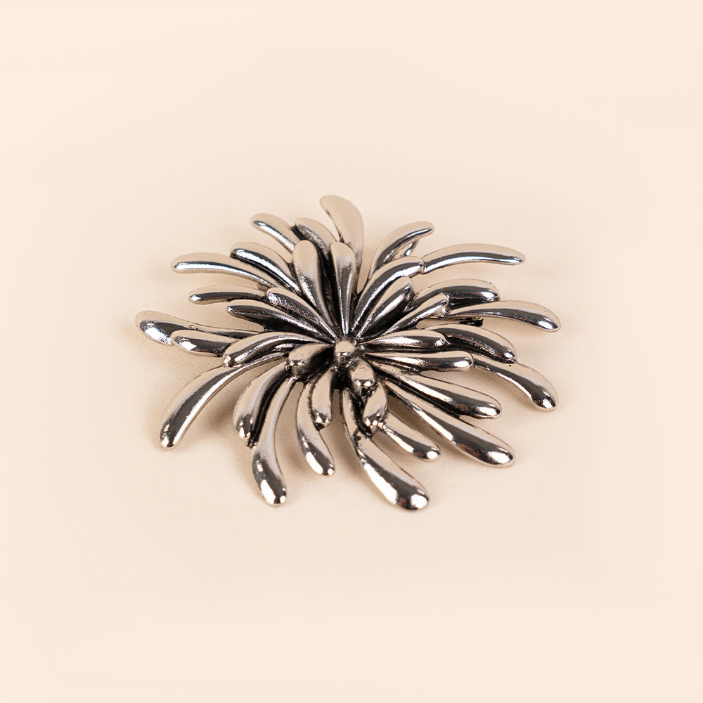 LARGE FLOWER BROOCH