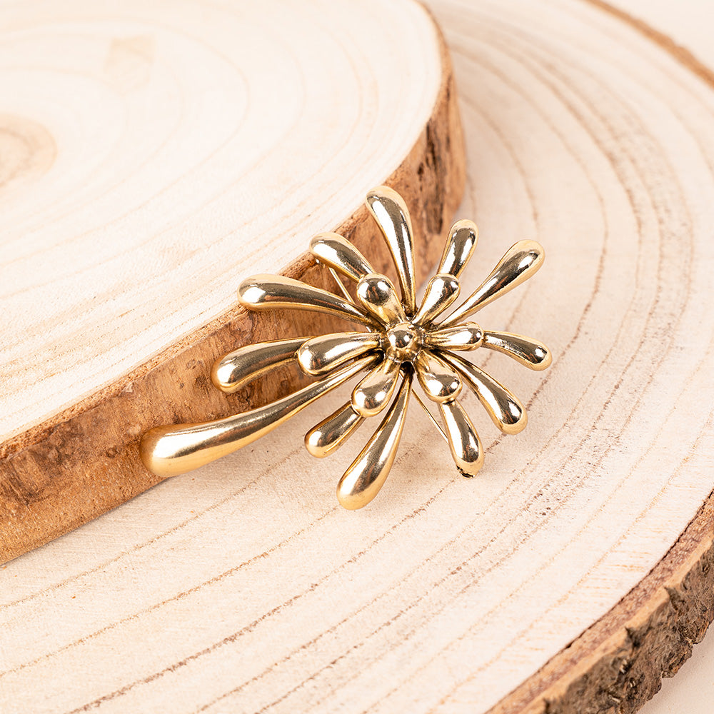 LARGE FLOWER BROOCH