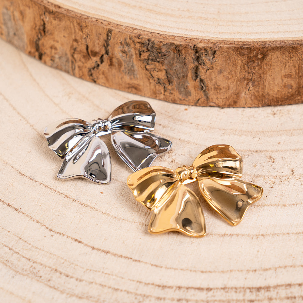 SMALL SYMMETRICAL BOW BROOCH
