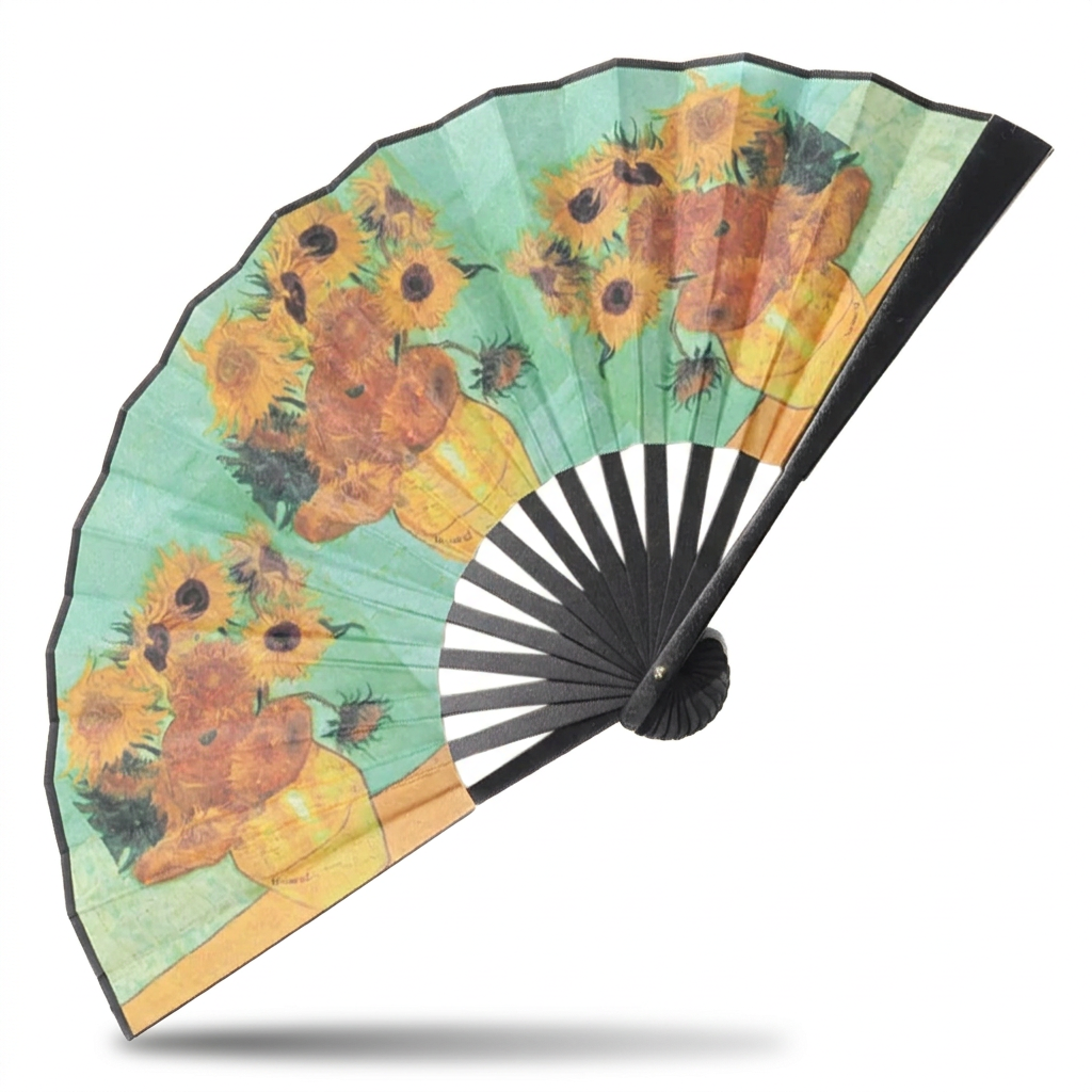 FAN WITH PAINTED FANTASY