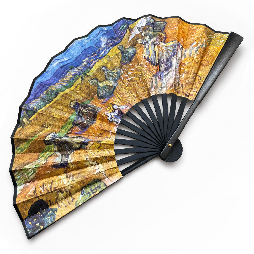 FAN WITH PAINTED FANTASY